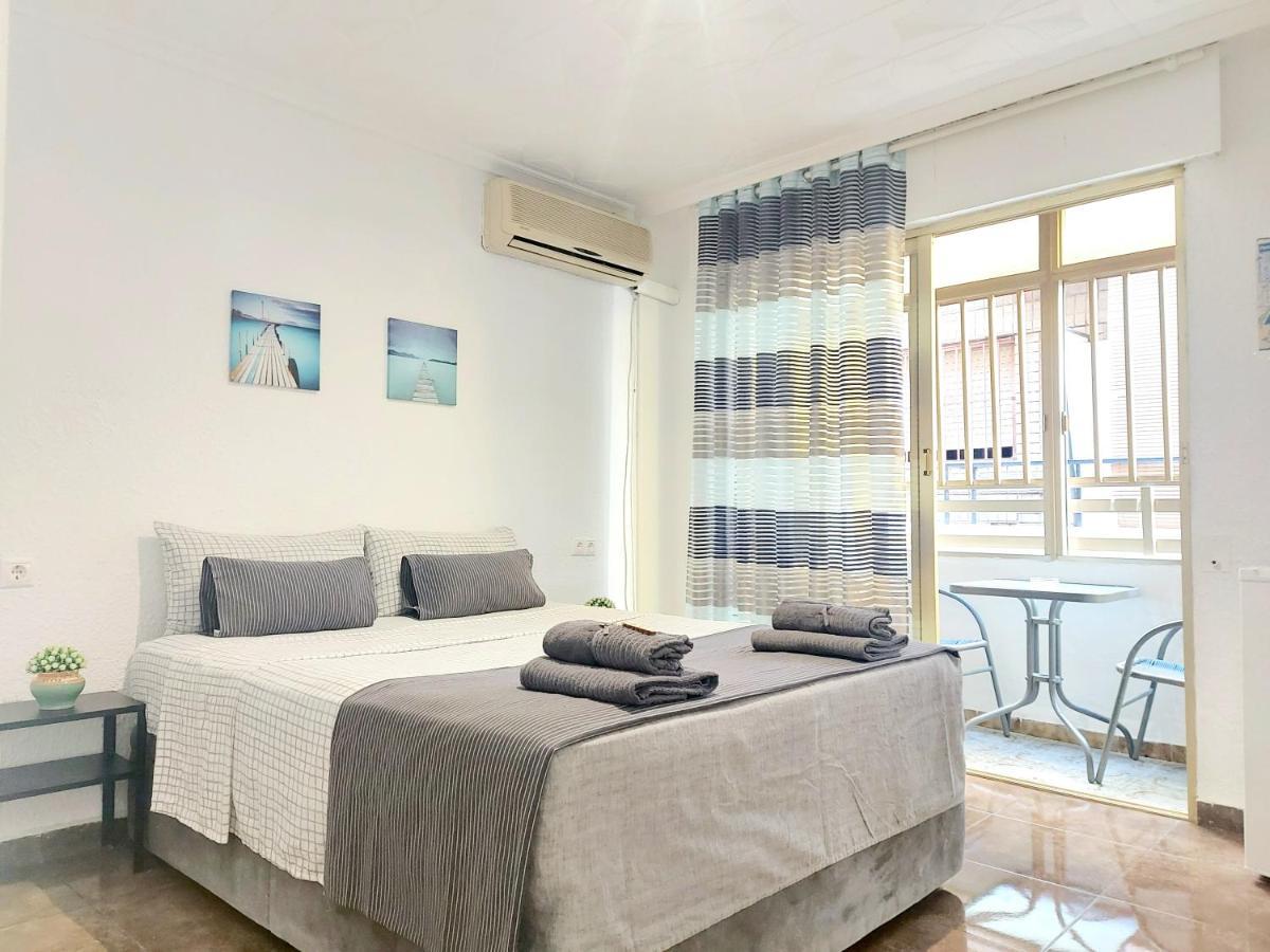 Gloria Host House Apartment อาลิกันเต ภายนอก รูปภาพ