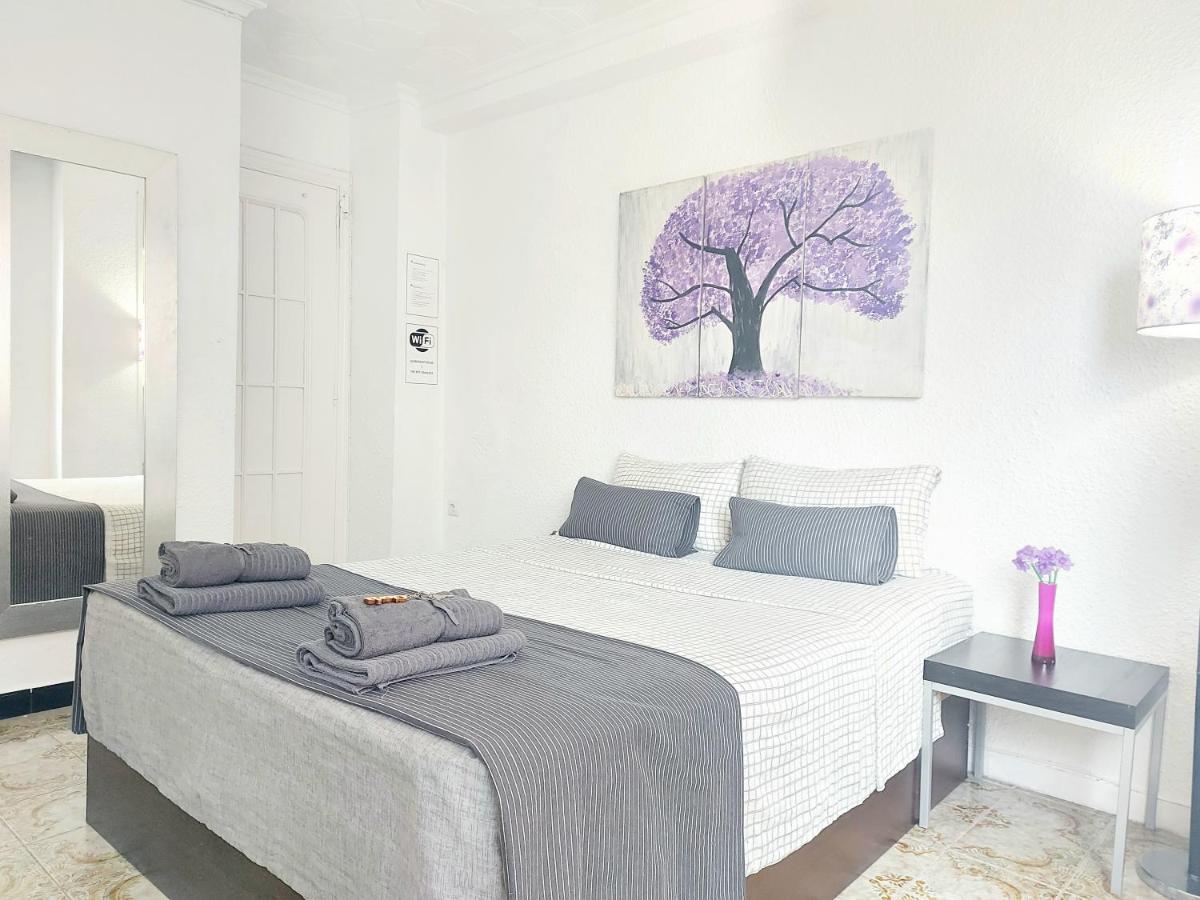Gloria Host House Apartment อาลิกันเต ภายนอก รูปภาพ