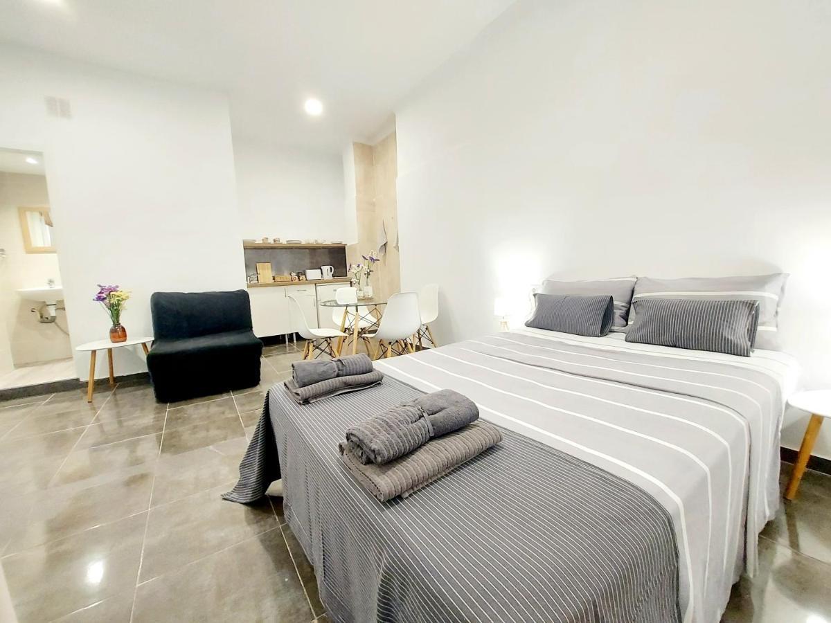 Gloria Host House Apartment อาลิกันเต ภายนอก รูปภาพ