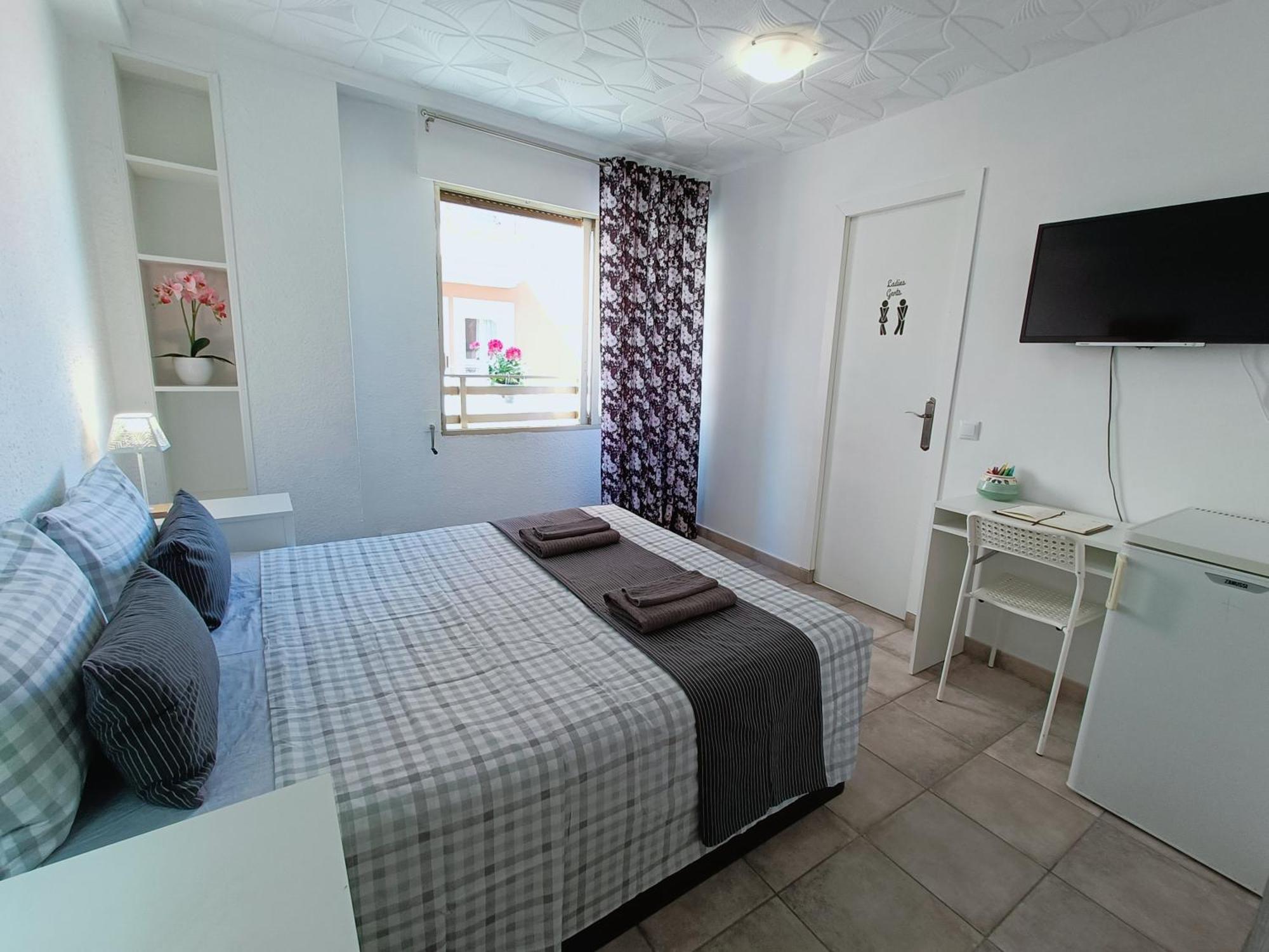 Gloria Host House Apartment อาลิกันเต ห้อง รูปภาพ
